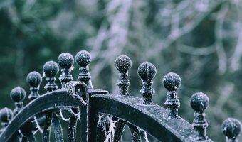 Five Holiday Decorations for Your Metal Fence